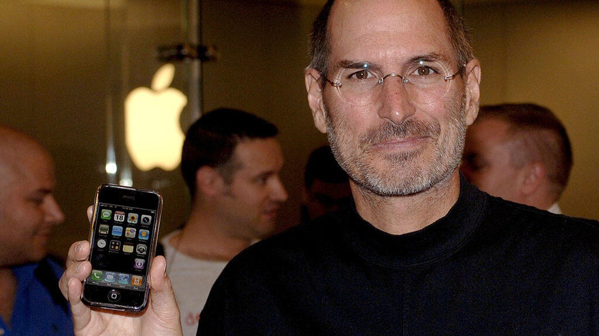 Tecnología que nos cambió: la década de 2000, desde iPhone hasta Twitter