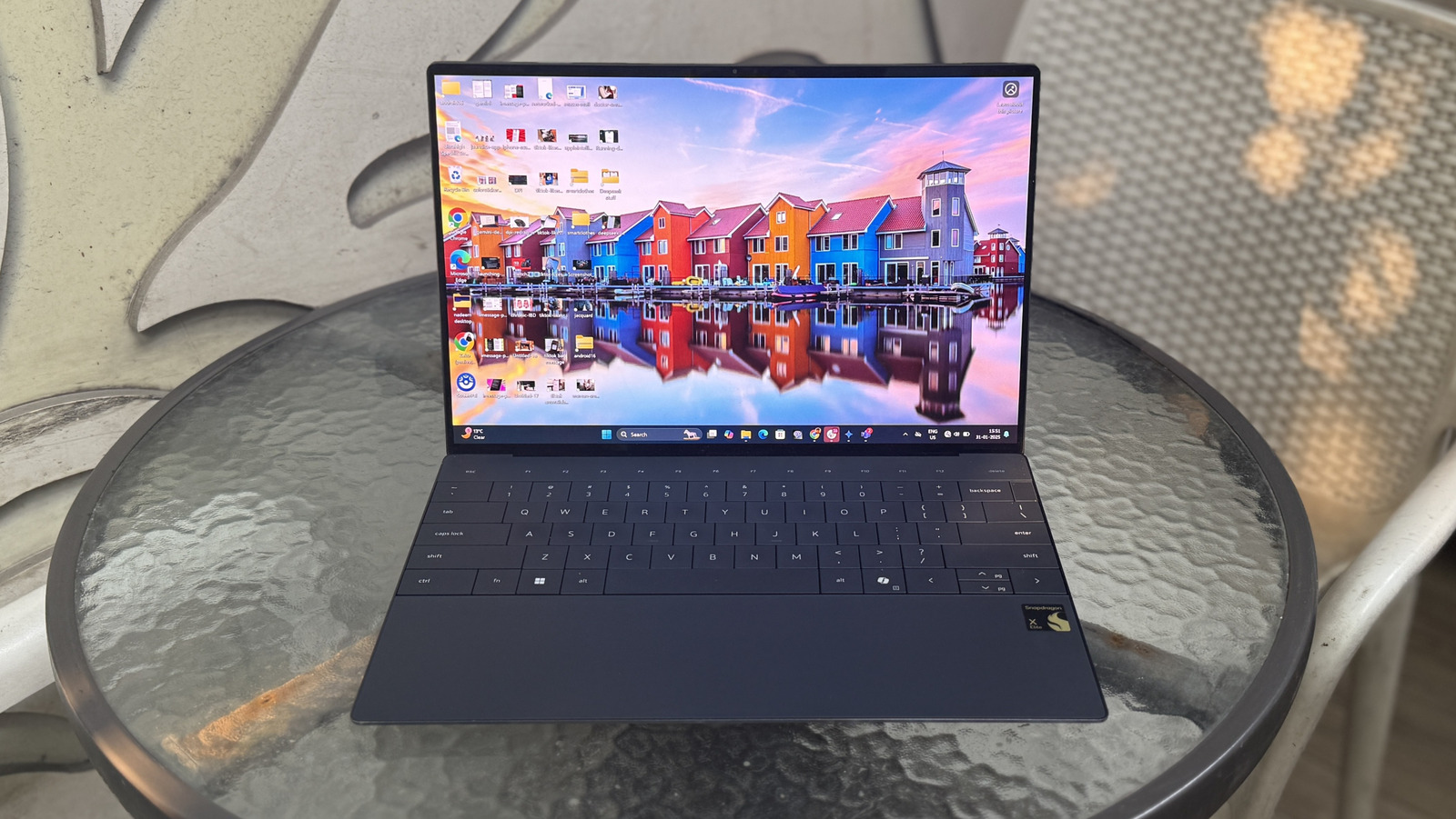 No esperaba que esta computadora portátil Dell venciera a mi M3 MacBook, pero me sorprendió