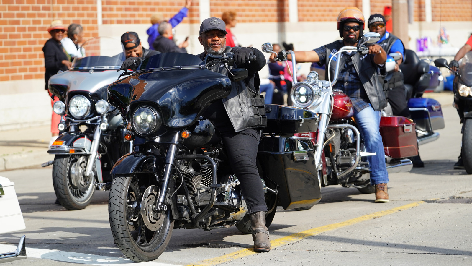 Outlaw Motorcycle Gangs vs. Clubes de motocicletas: ¿Cuál es la diferencia?