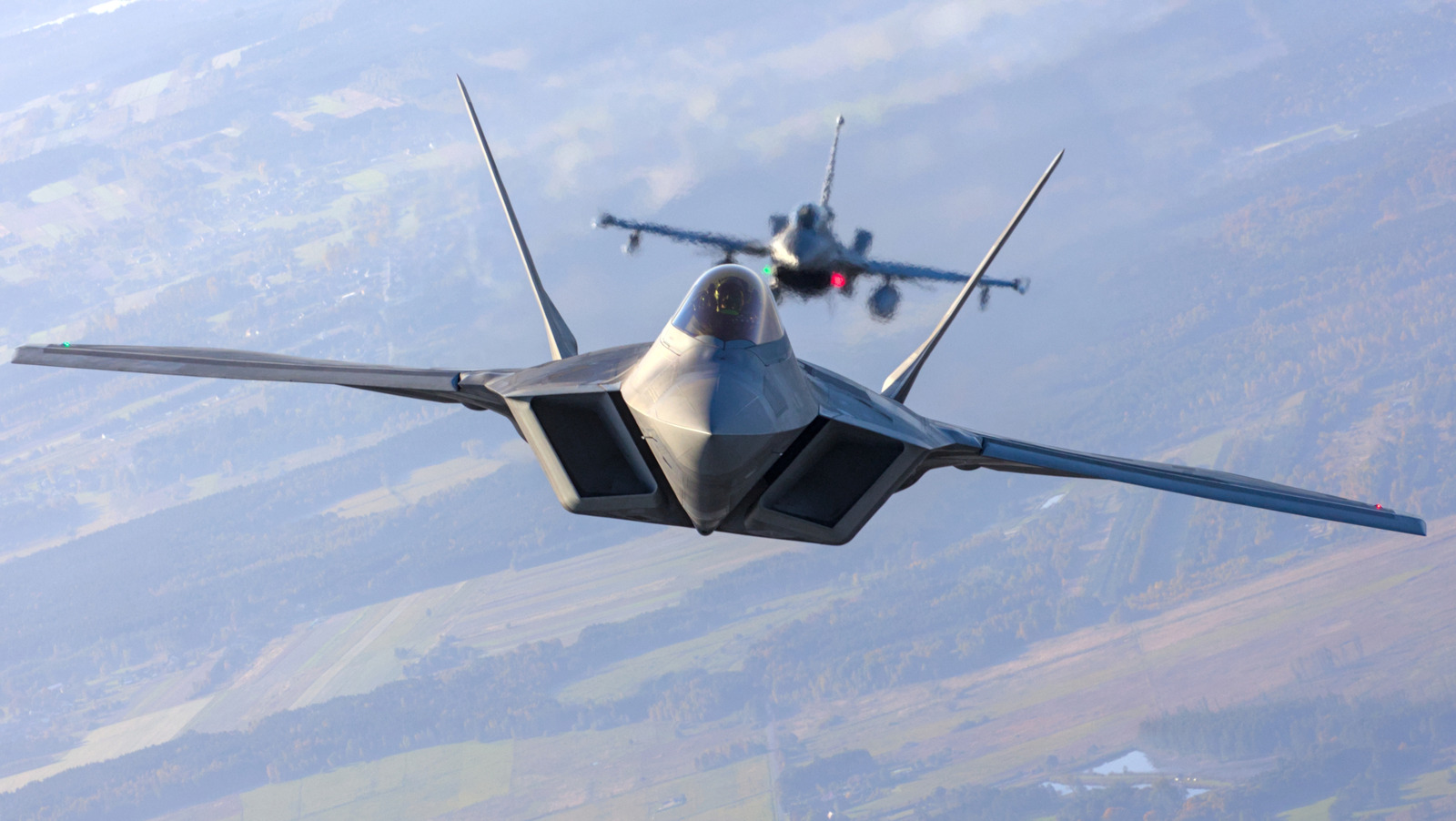 ¿La Fuerza Aérea de los Estados Unidos tiene su propia escuela Topgun?