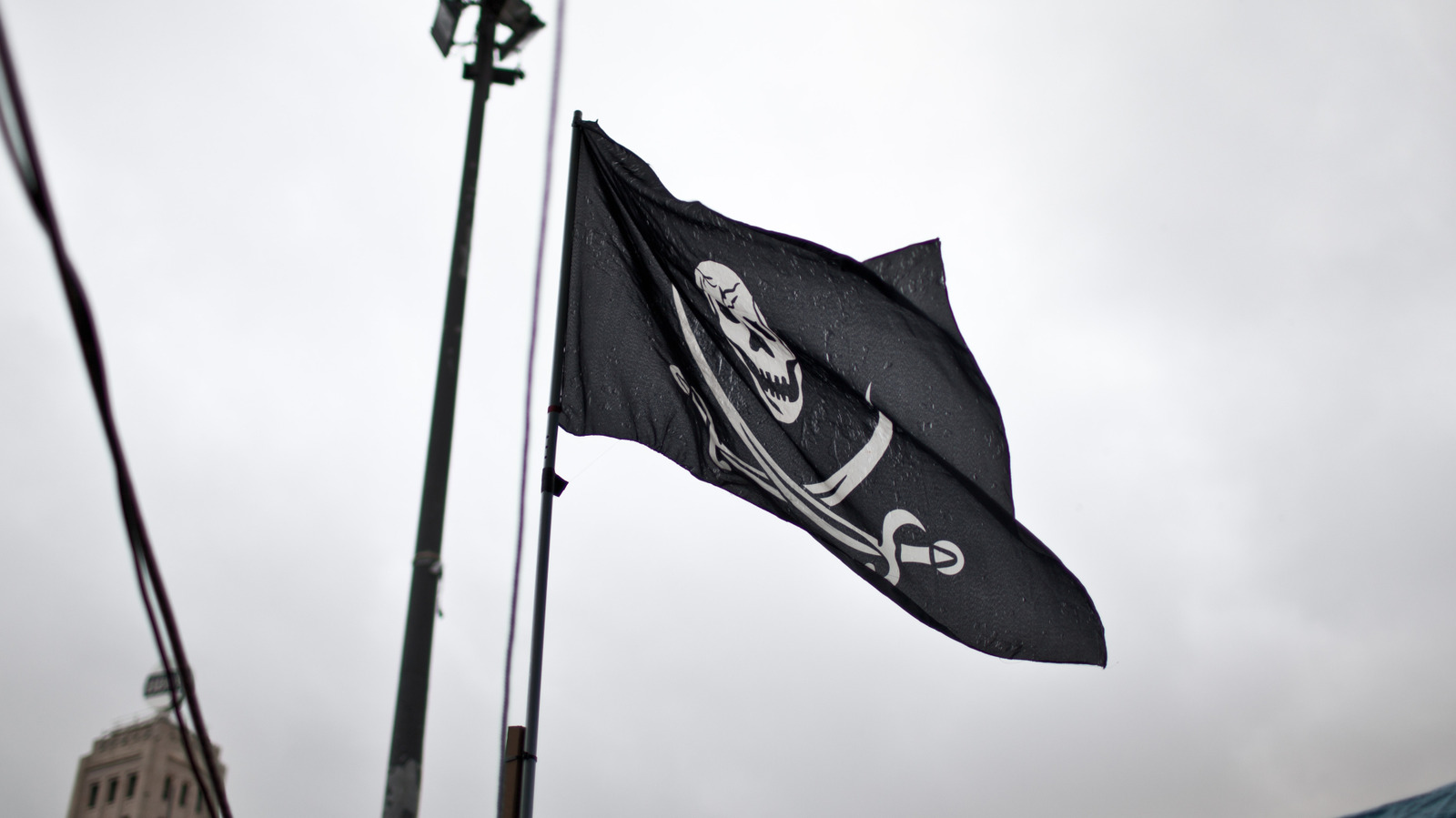 ¿Por qué algunos submarinos vuelan una bandera pirata?