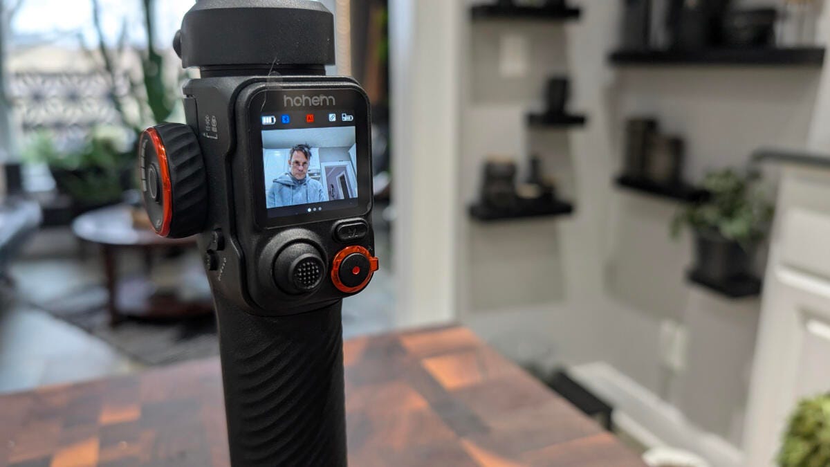 Finalmente, un gimbal de teléfono que subió a mis videos con un impresionante seguimiento automático