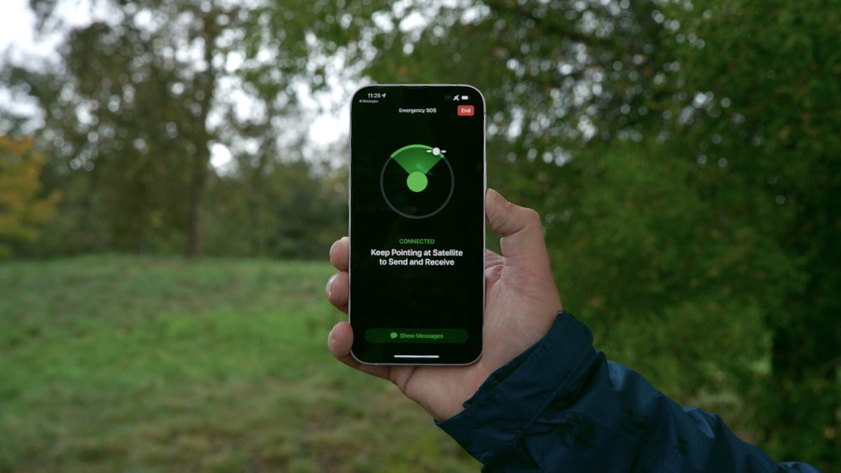 No, Apple no se asoció con SpaceX para poner StarLink en iPhones