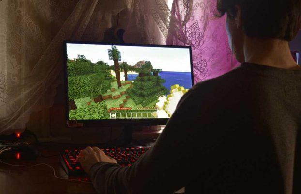 Razer, Minecraft se une para los periféricos de PC Creepy Creeper