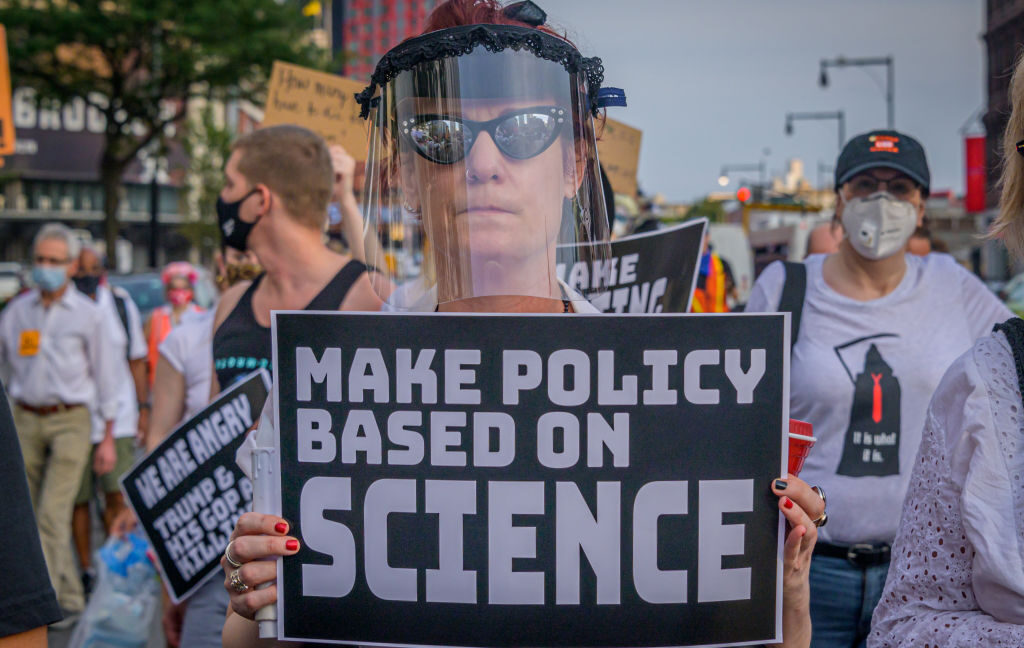 ¿Puede la confianza pública en la ciencia sobrevivir a un segundo golpe?