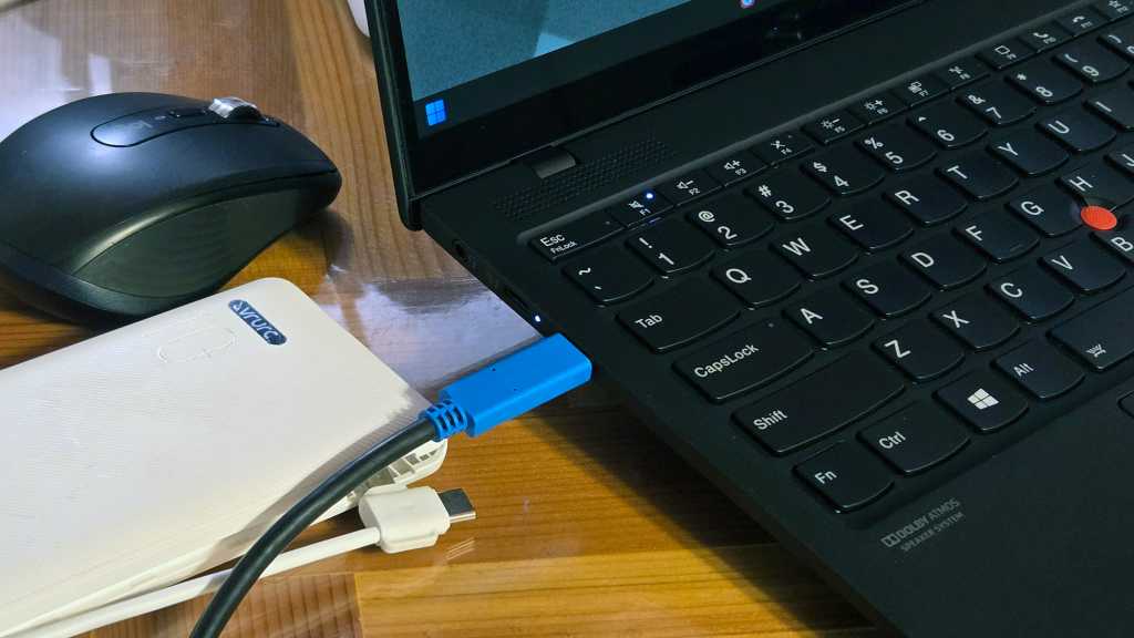 Fabricantes de computadoras portátiles, estoy pidiendo esta característica USB-C simple