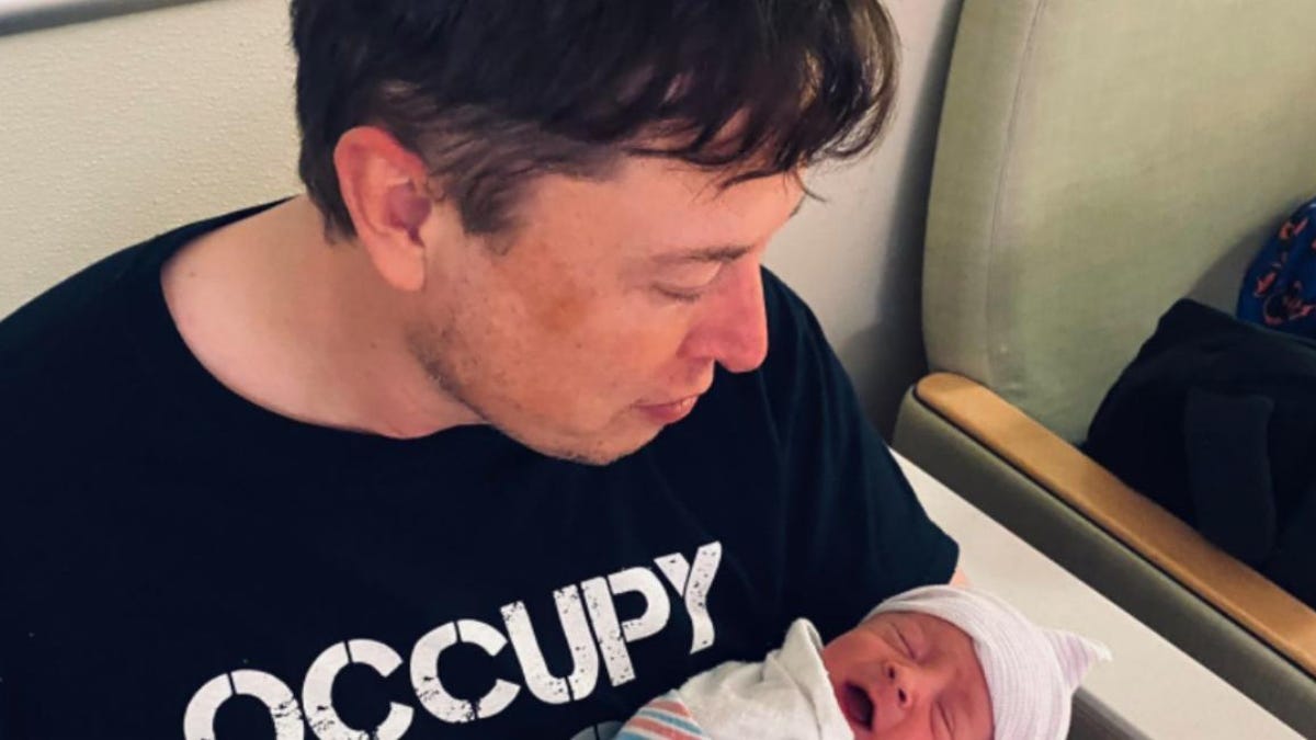 ¿Cómo se pronuncia el nombre del hijo de Elon Musk, ‘X Æ A-12’?