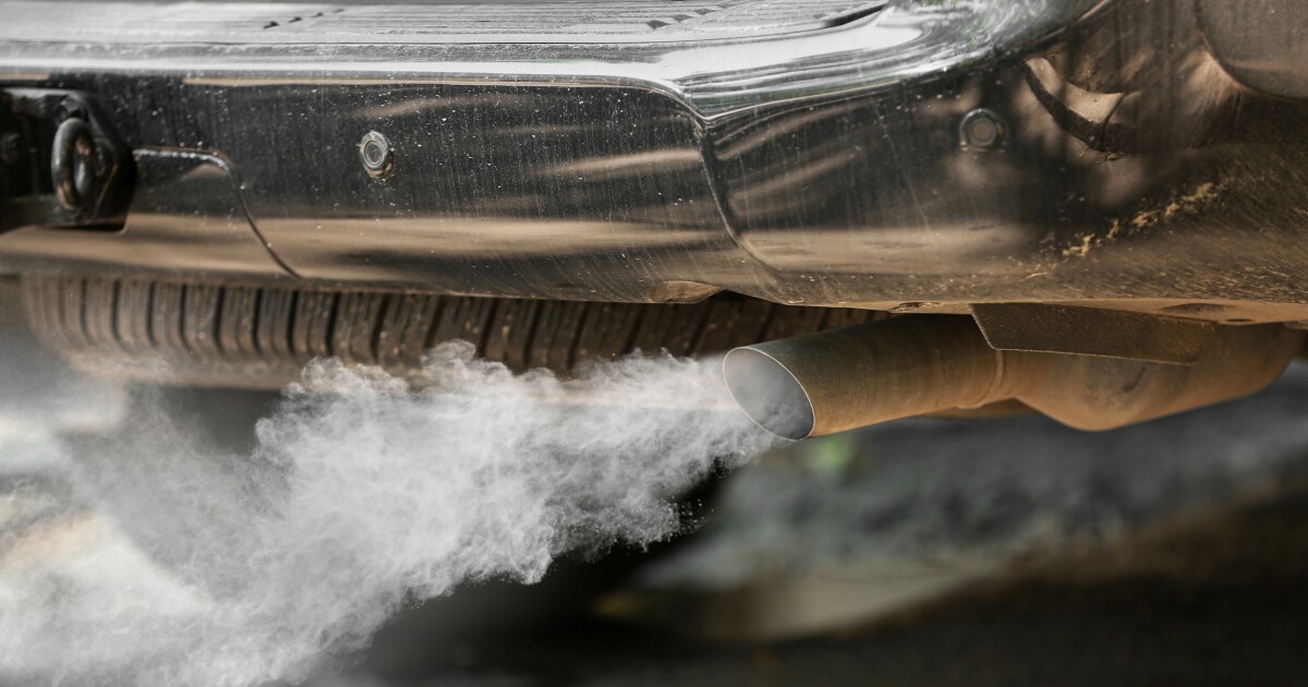 El dispositivo ingenioso convierte el calor de escape de su automóvil en electricidad