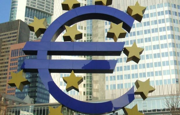 Sistema de pago del Banco Central Europeo Los choques retrasaron los salarios y los fondos de bienestar en Europa