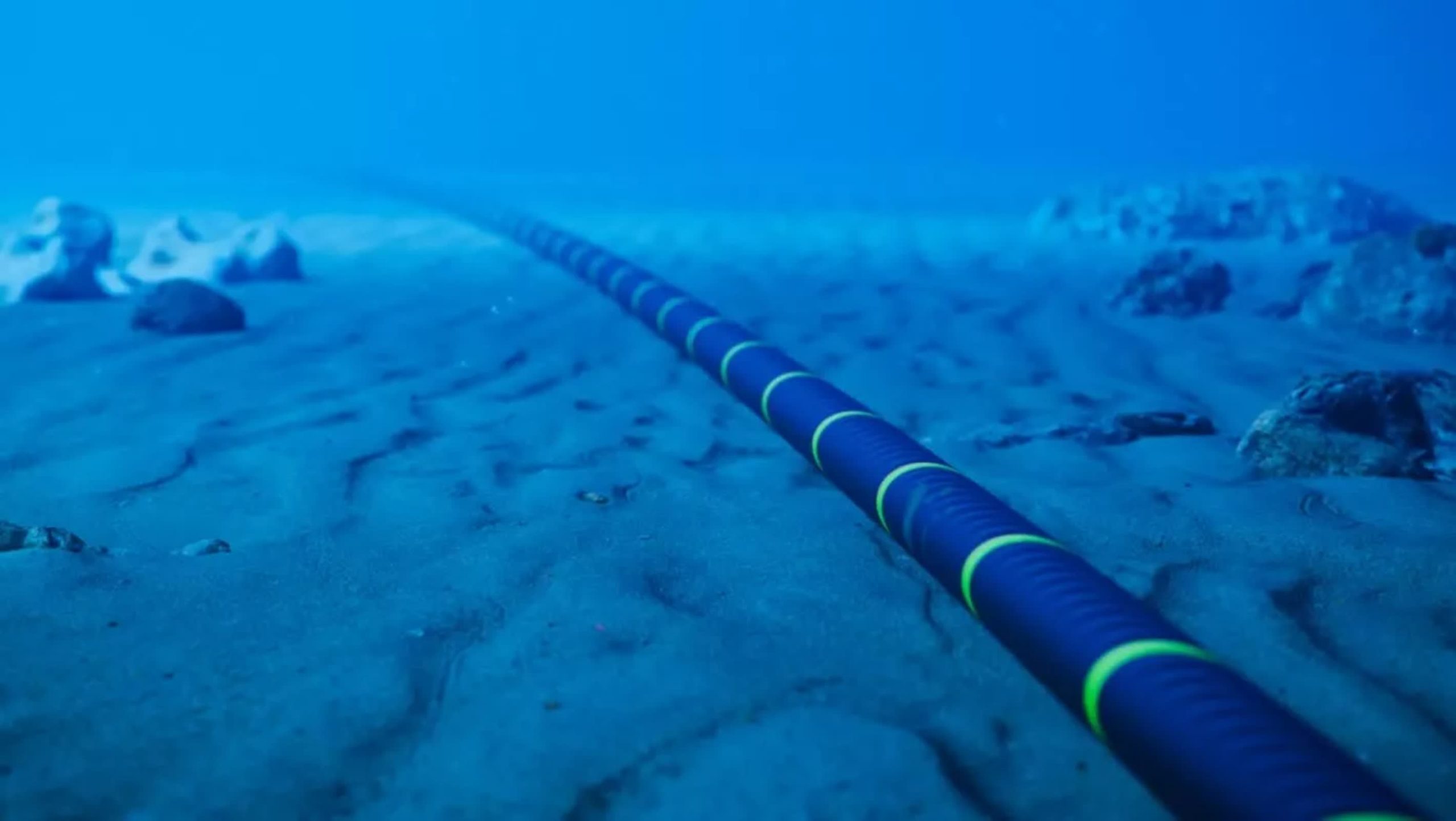 China desarrolla un dispositivo de reducción de cables de aguas profundas con implicaciones globales