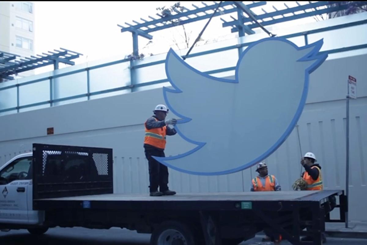 El logotipo de Twitter de 560 libras se ha vendido por $ 34,000