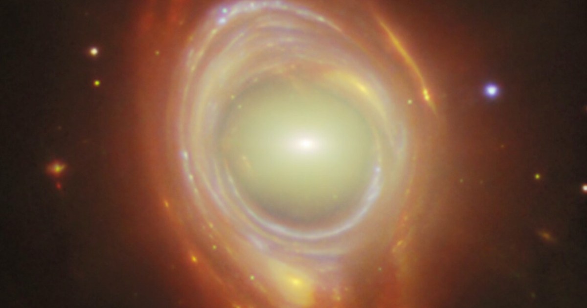 James Webb captura un raro anillo astronómico en el cielo