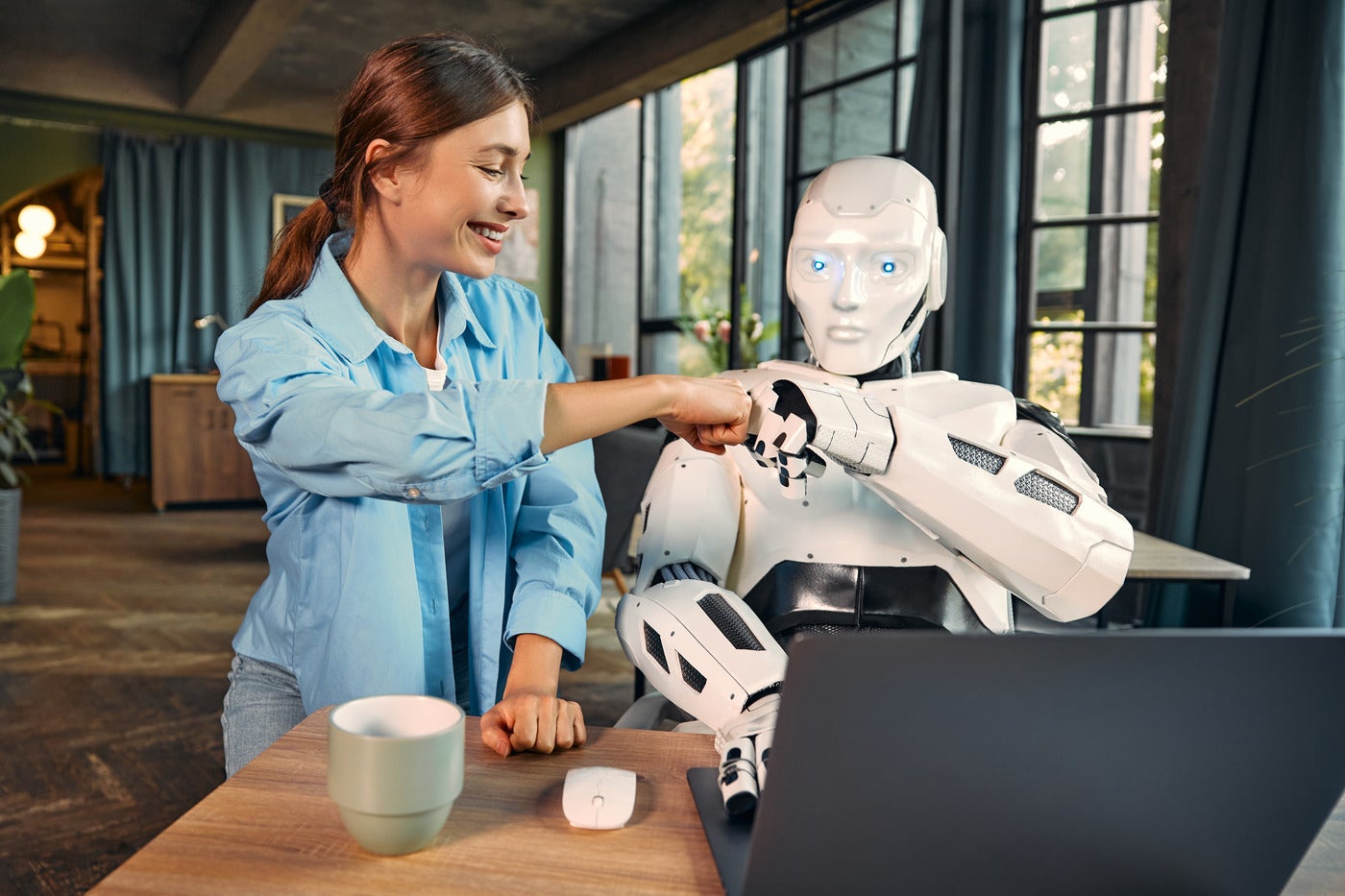 ¿Qué es justo en un lugar de trabajo habilitado para AI? Los líderes están luchando por responder a esta pregunta