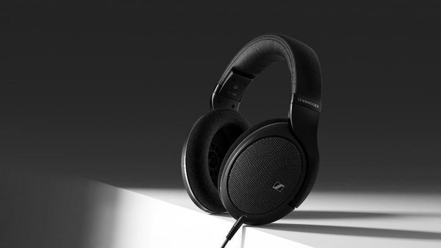 Sennheiser anuncia nuevos auriculares HD 550 con audio de alta calidad para jugadores y audiófilos