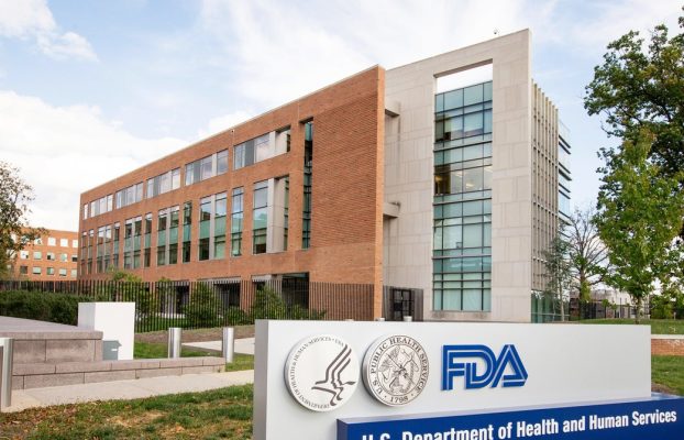 Los recortes de la FDA de Trump están poniendo en riesgo el desarrollo de fármacos