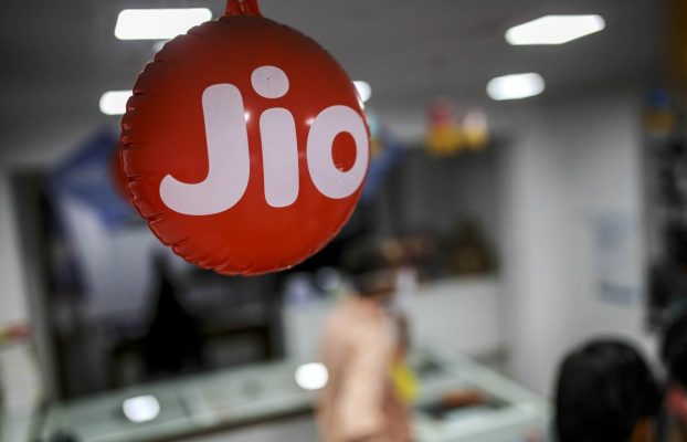 Jio anuncia un acuerdo para traer a Starlink a India solo unas horas después de una asociación similar a Airtel