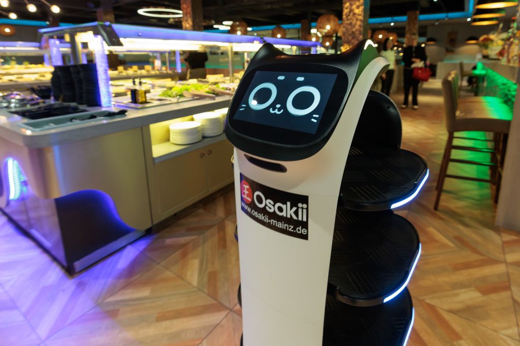 El mercado de robots de servicio de Japón proyectado para triplicar en cinco años