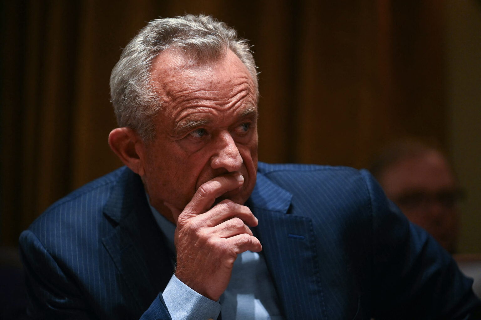 RFK Jr. finaliza la política de transparencia, cancela la reunión pública después del voto de apertura