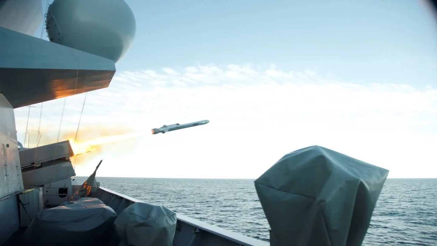 KDA entregar el misil de huelga naval a Dinamarca