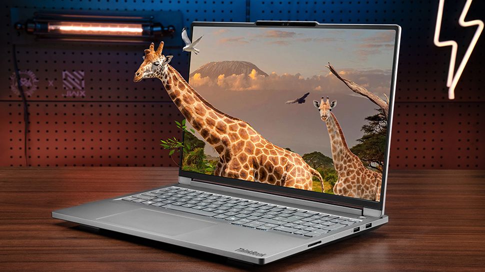 The Thinkbook 3D es el último intento de Lenovo de traer pantallas 3D sin anteojos en las computadoras portátiles y me encanta