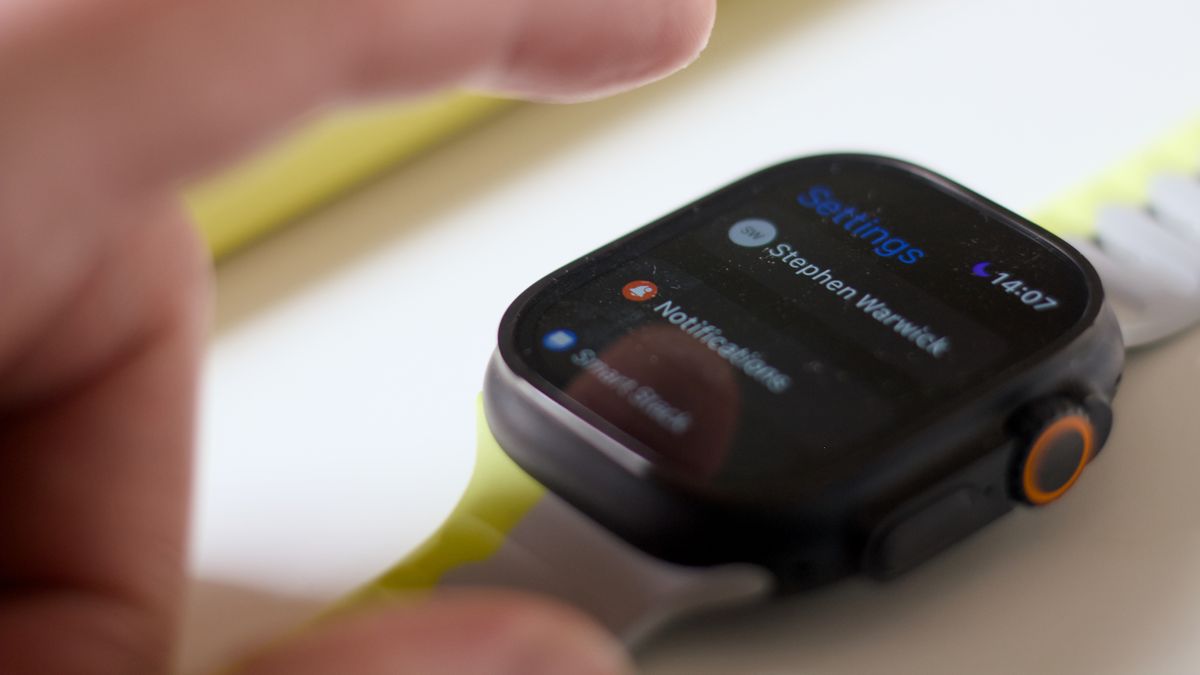 He estado usando un Apple Watch durante 10 años, estas son las 5 configuraciones que cambio de la caja