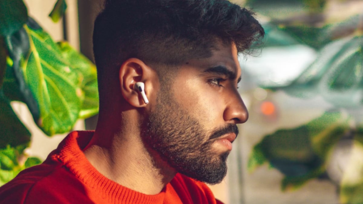 AirPods de Apple para obtener la función de traducción de conversación en vivo con la actualización de iOS 19: Informe