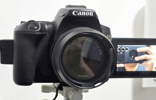 ¿Son buenas las cámaras DSLR para la transmisión y cómo puede usar una como cámara web?