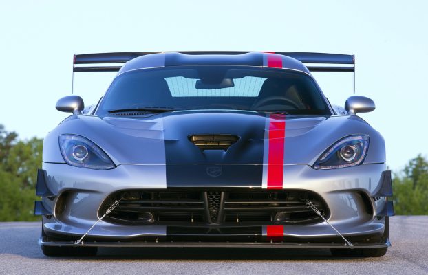 Cada generación de Dodge Viper se clasificó de peor a mejor