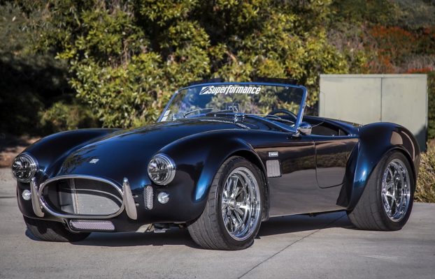 Kit Cars vs. REplica Cars: ¿Cuál es la diferencia?