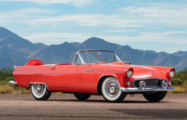 No, los convertibles nunca fueron prohibidos en los Estados Unidos, pero casi se extinguieron de todos modos