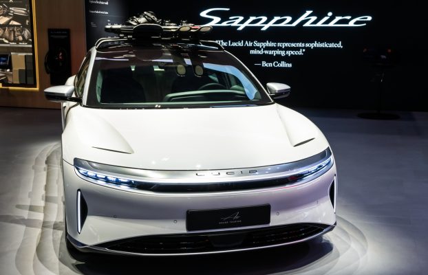 ¿Quién es dueño de Lucid Motors y dónde se construyen sus autos?