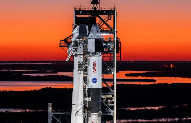 SpaceX lanza astronautas para el tan esperado intercambio de la tripulación de la estación espacial internacional
