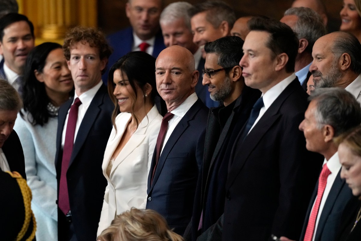 El congresista republicano Jim Jordan le pregunta a Big Tech si Biden intentó censurar AI