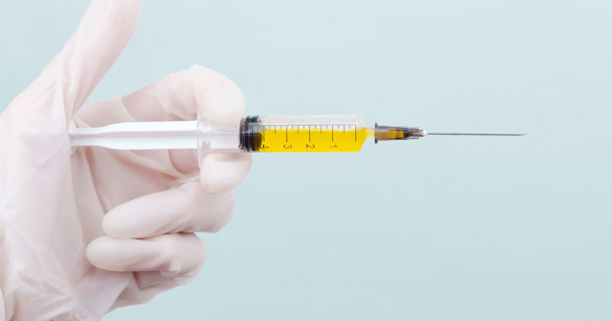 Sistema de administración de medicamentos más inteligentes almacena dosis debajo de su piel como cristales