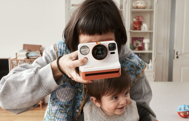 Polaroid refina nuestra serie de cámaras instantáneas favoritas desde hace mucho tiempo con New Now 3 y ahora 3+, y apuesto a que se venderán como Hotcakes