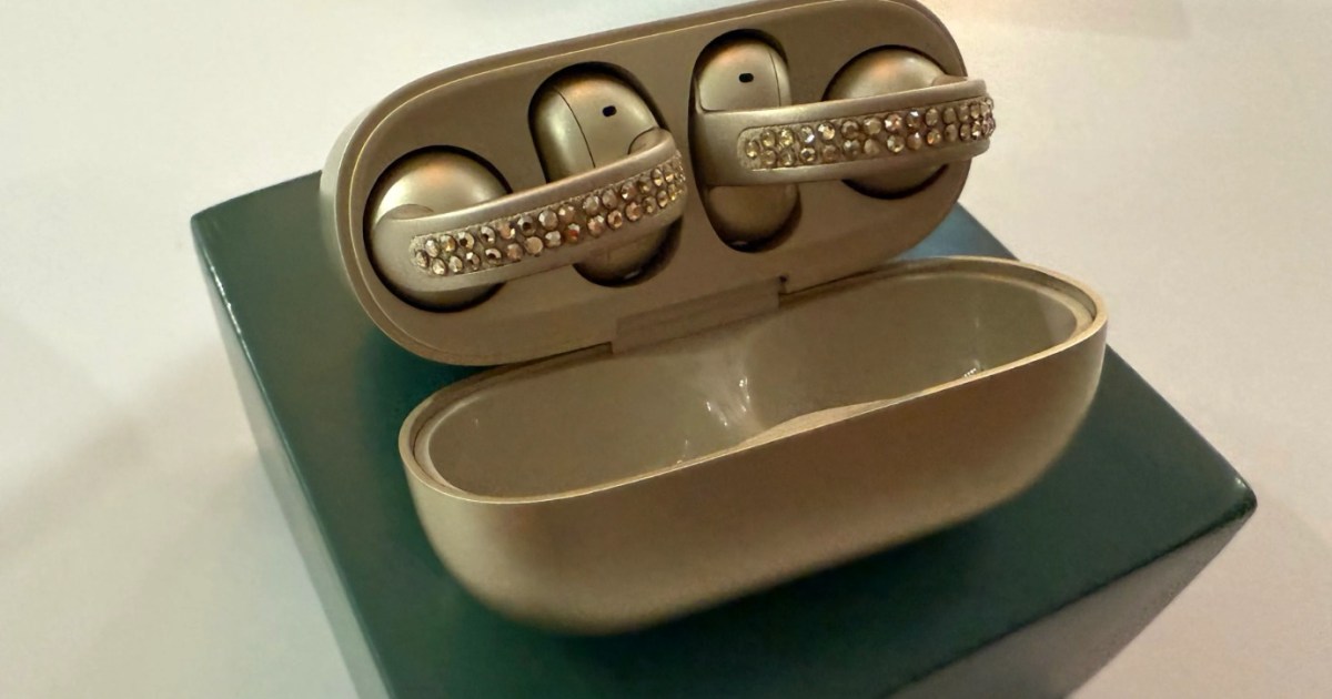 ¿Es un anillo de oro? ¿Un piercing de moda?: no, son los Moto Buds Loop