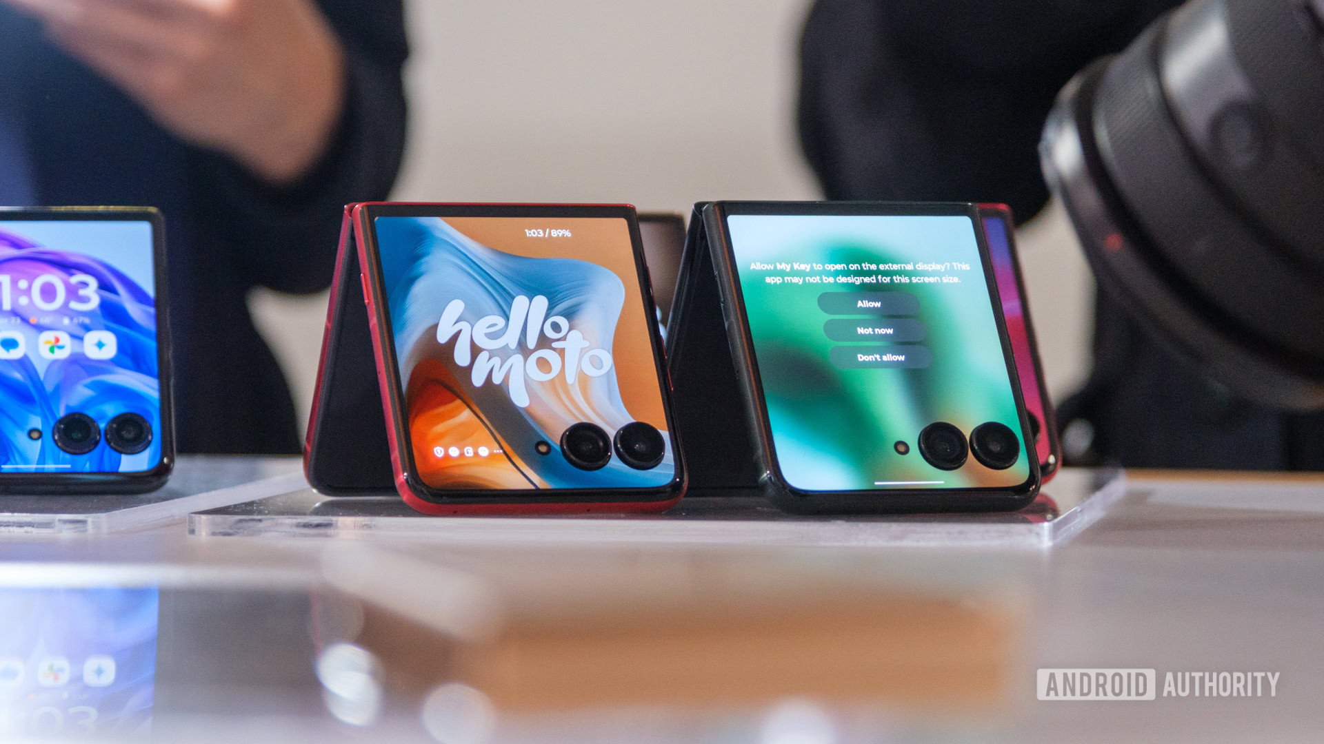 La serie RAZR 2025 de Motorola está aquí, incluido el RAZR más caro hasta ahora