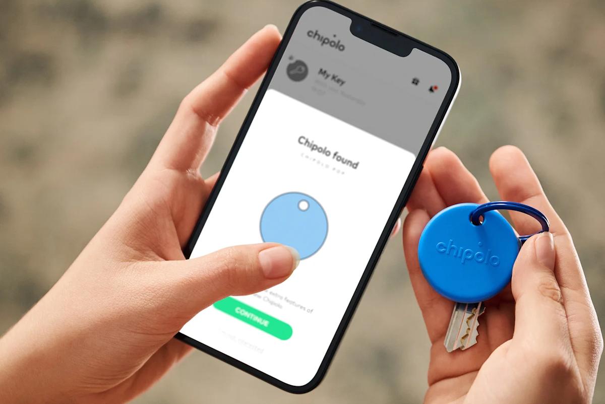 El rastreador Pop Bluetooth de Chipolo funciona con Find My Networks de Apple y Google
