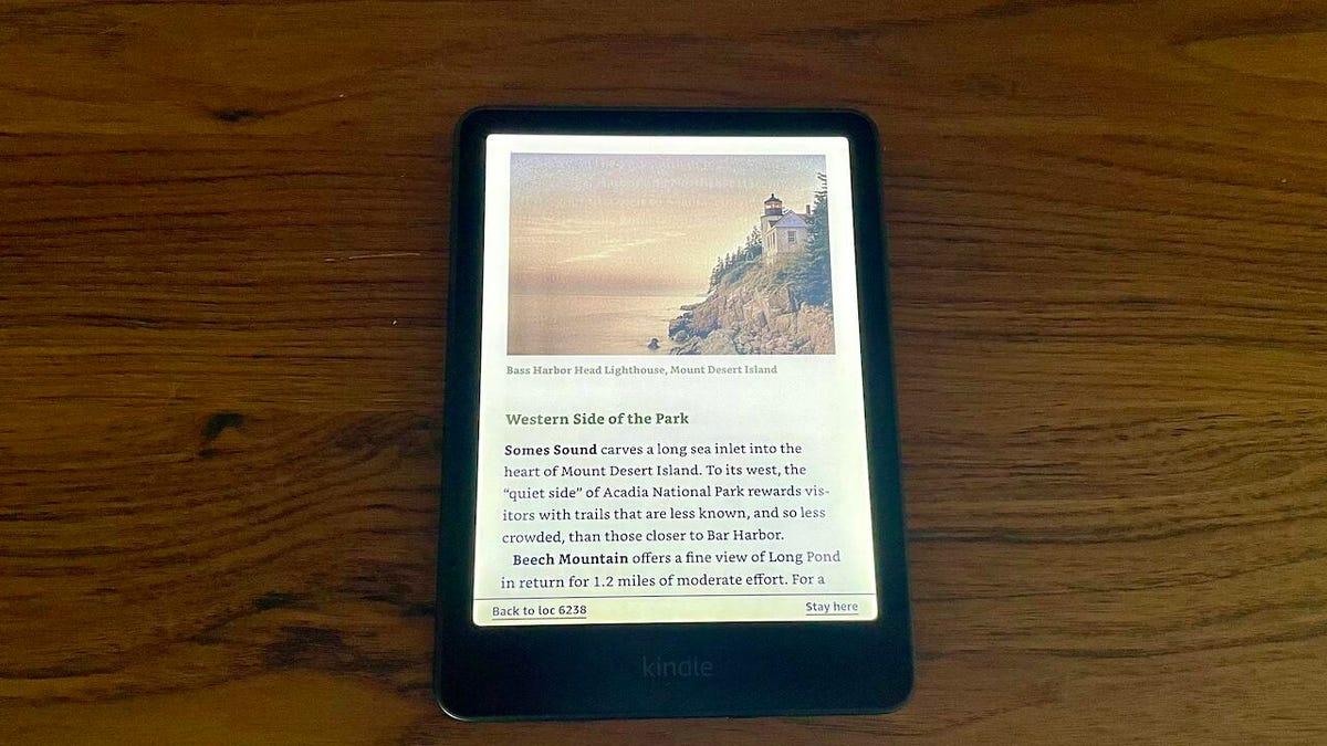 El Kindle Colorsoft es mi lector electrónico de color favorito, y solo alcanzó un precio de primer día de todos los tiempos