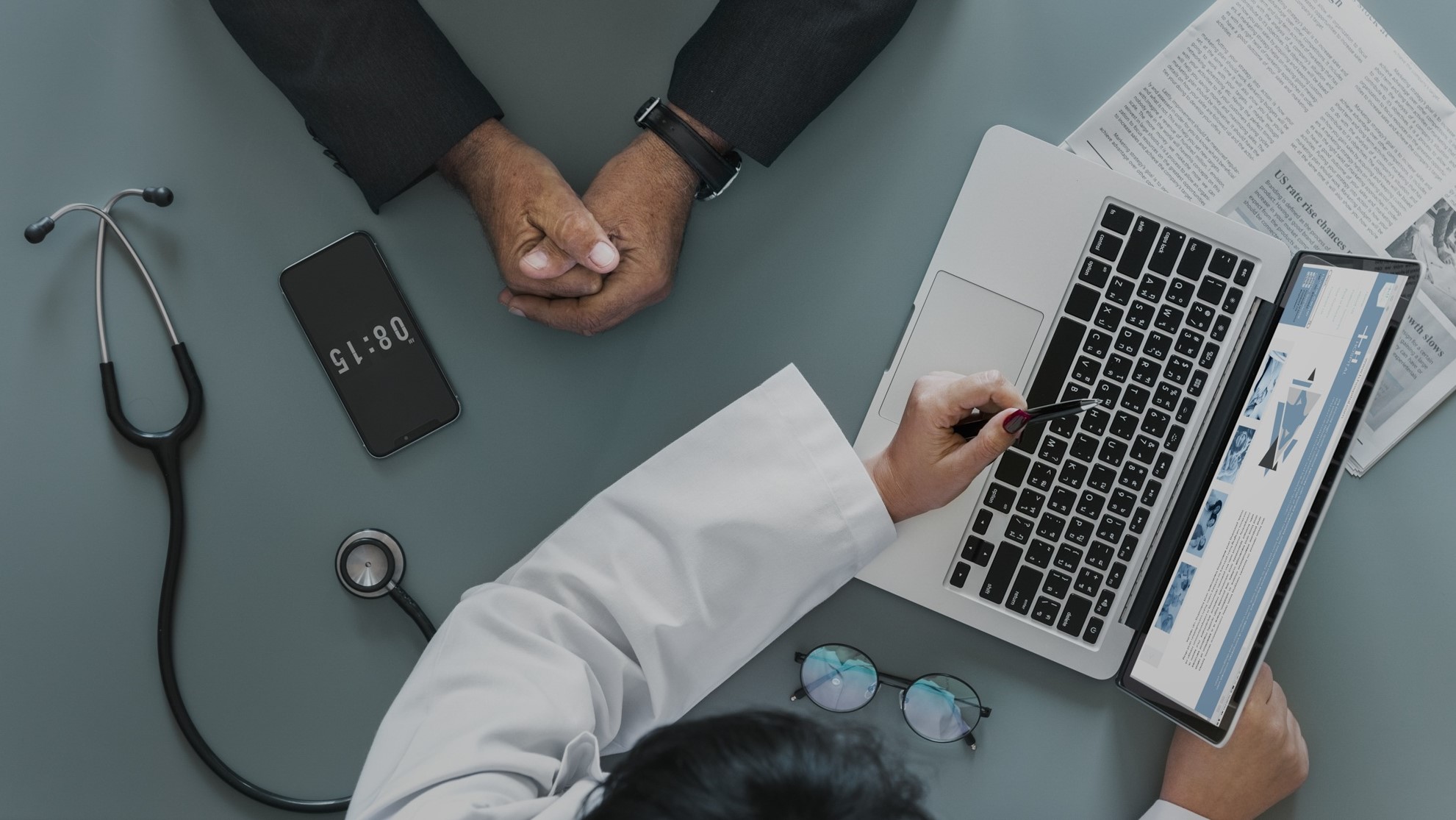UnitedHealth ahora está pidiendo a los médicos que pagan los préstamos que dio después de un hack importante