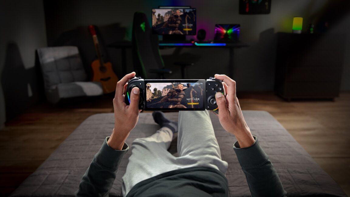 Razer construyó una aplicación de transmisión de juego sobre la luz de la luna, y no está tan mal