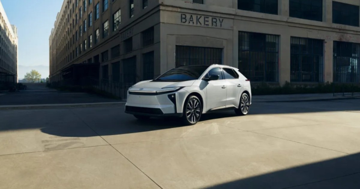 Toyota presenta su nuevo SUV eléctrico bZ 2026