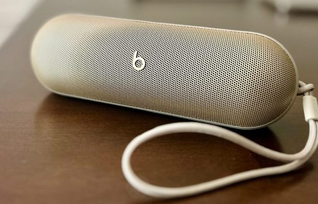 Este pequeño y portátil altavoz Beats ofrece un gran sonido y un estilo fresco, y está a la venta en este momento