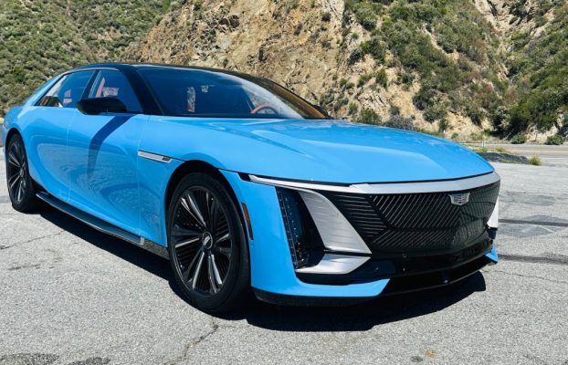 ¿Puede el Cadillac Celestiq ev hacer que la marca de lujo de GM sea excelente nuevamente? No lo descarte