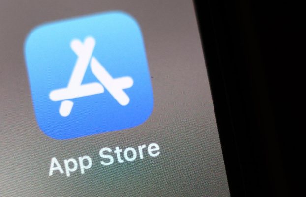 Apple actualiza las pautas de su tienda de aplicaciones para permitir opciones de pago externos