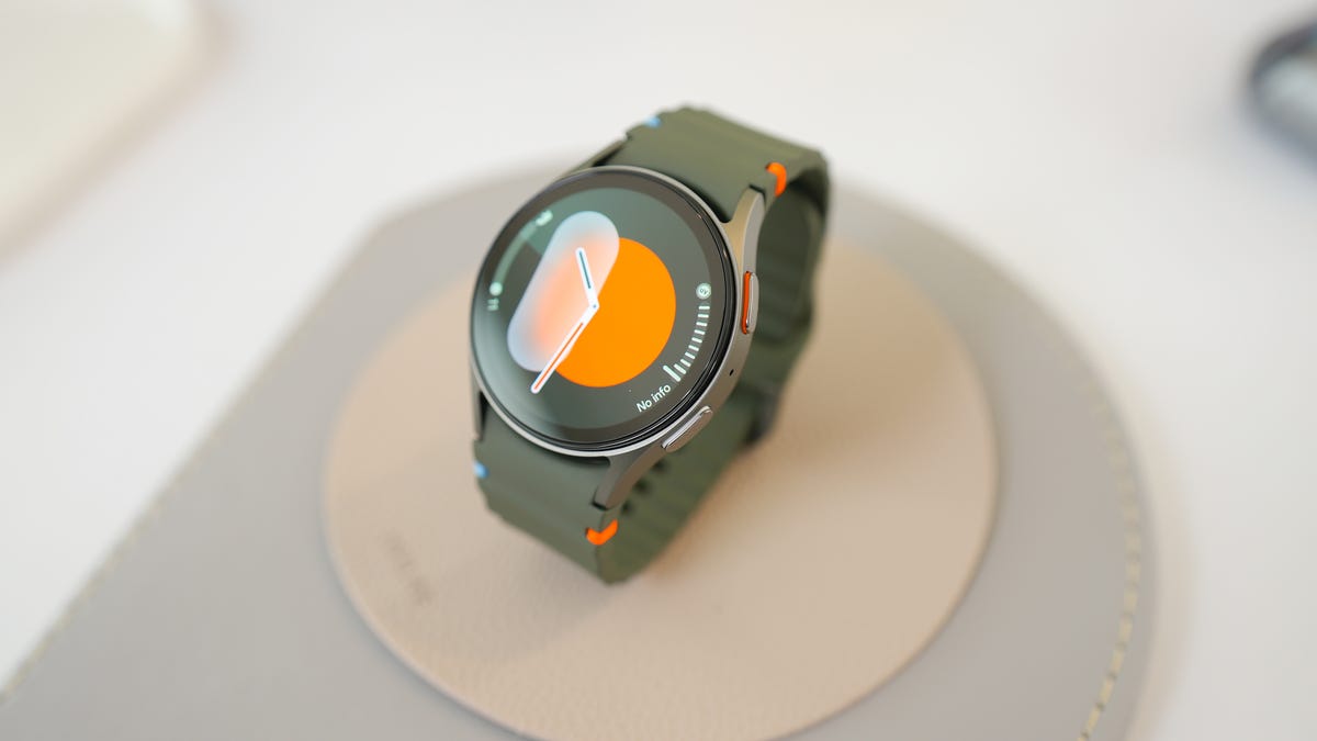 Compre un Samsung Galaxy Watch 7 y obtenga un rastreador Bluetooth Smarttag2 gratuito, así es como es cómo