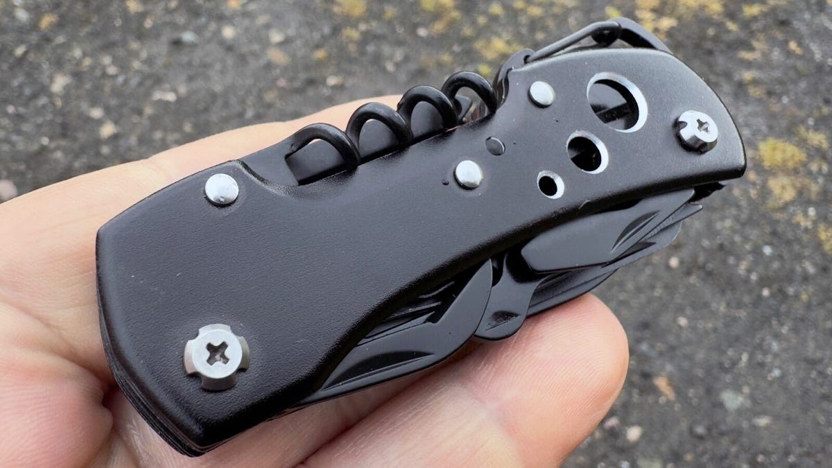¿Puede este Amazon MultiTool barato hacer el trabajo? Aquí está mi consejo experto