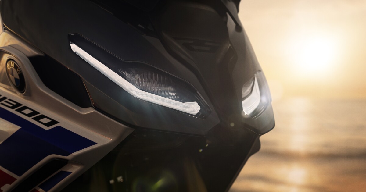 BMW coloca su motor boxer más rápido en nuevos motos de gira R 1300 RS y R 1300 RT