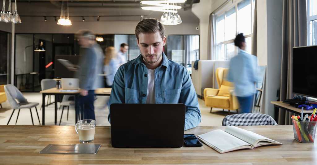 Java 25 para cambiar los comportamientos de operación del archivo de Windows