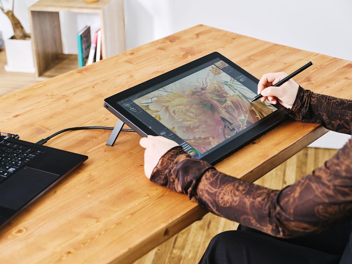 Wacom presenta tres nuevas pantallas Cintiq con diseños más delgados y soporte de Pro Pen 3